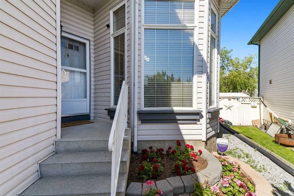 160 Douglas Ridge Green SE — photo 2