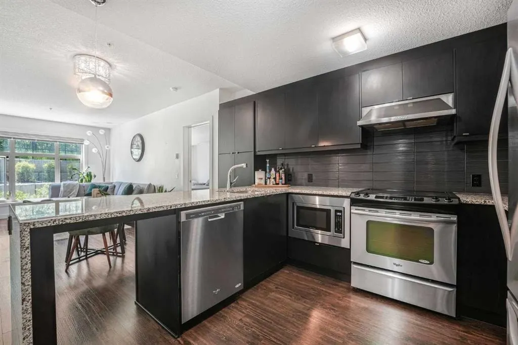 25 Aspenmont Heights SW #111 — photo 3
