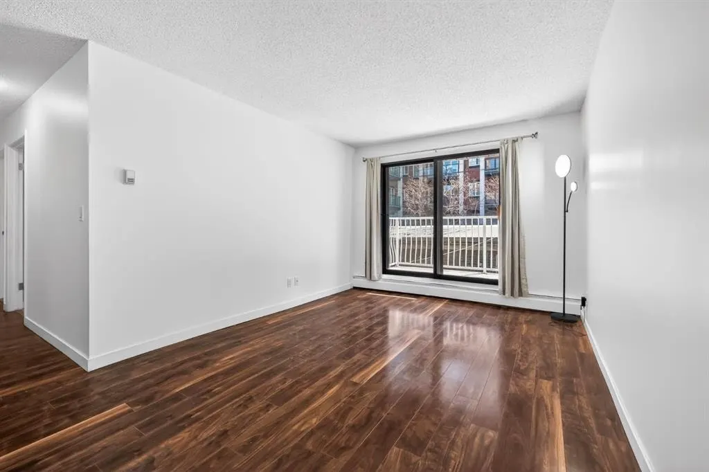 835 19 Avenue SW #109 — photo 3