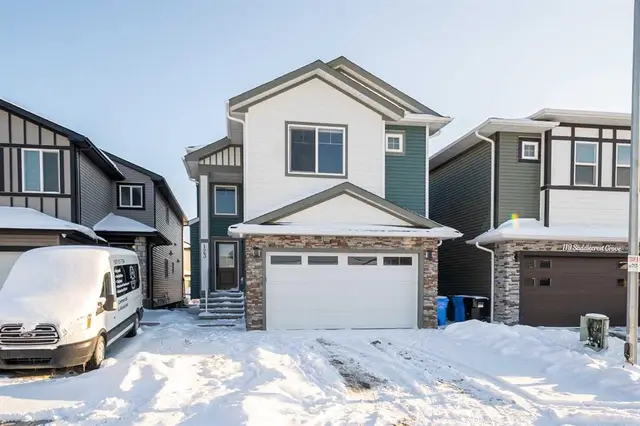 123 Saddlecrest Grove NE
