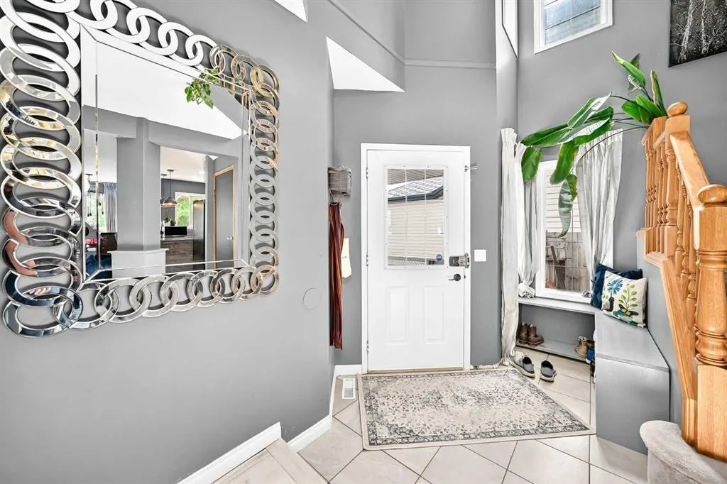 216 Hidden Spring Green NW — photo 3
