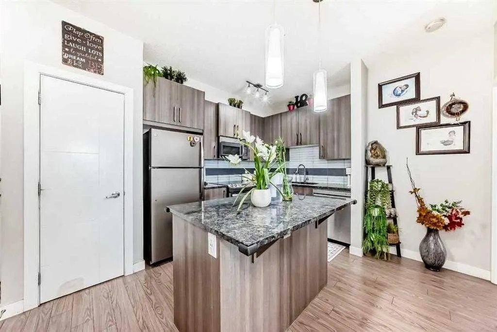 12 Sage Hill Terrace NW #308 — photo 3