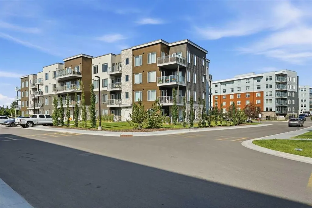 700 Shawnee Square SW #109 — photo 2