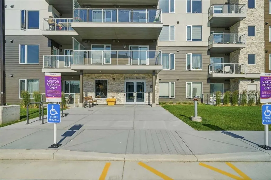 700 Shawnee Square SW #109 — photo 3