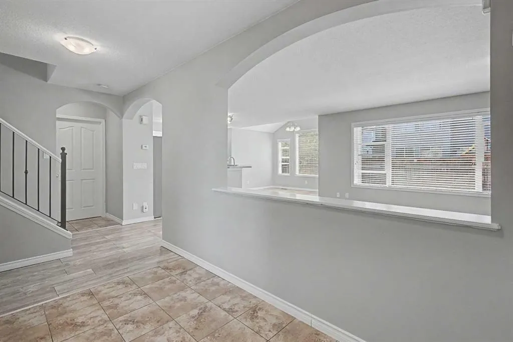 27 Bridlerange Circle SW — photo 2