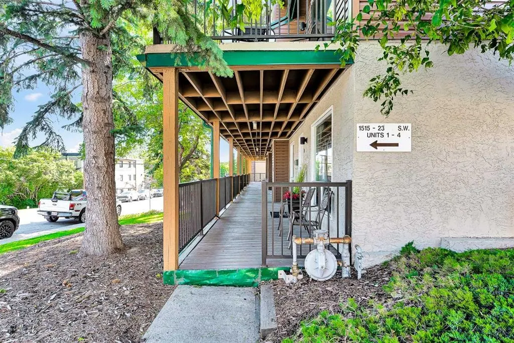 1515 23 Avenue SW #4 — photo 3