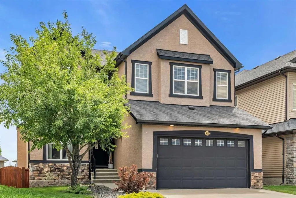 452 Evergreen Circle SW — photo 2