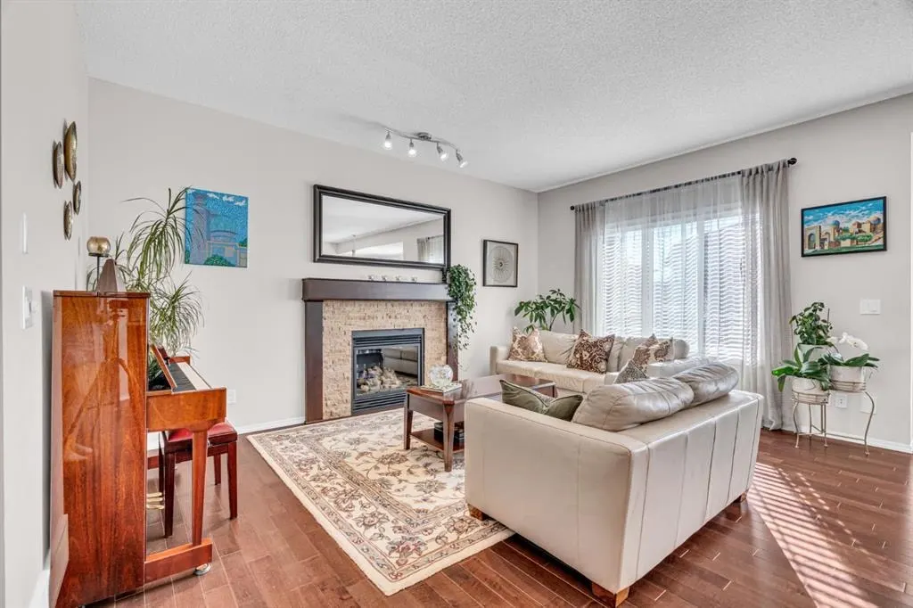 112 Walden Terrace SE — photo 3
