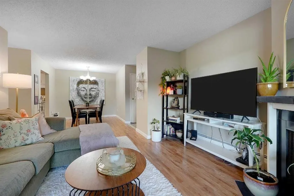315 Southampton Drive SW #4301 — photo 3
