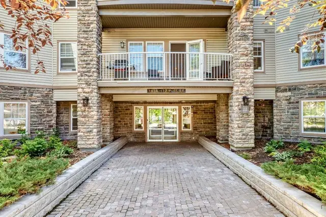 1414 17 Street SE #303