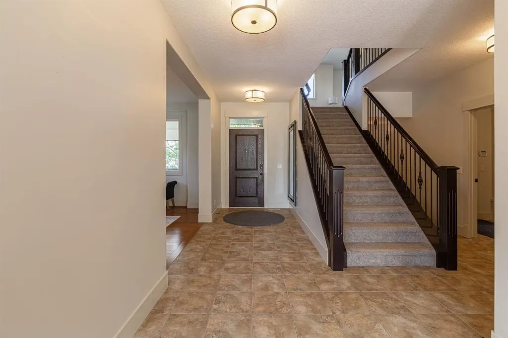 412 Aspen Glen Place SW — photo 2