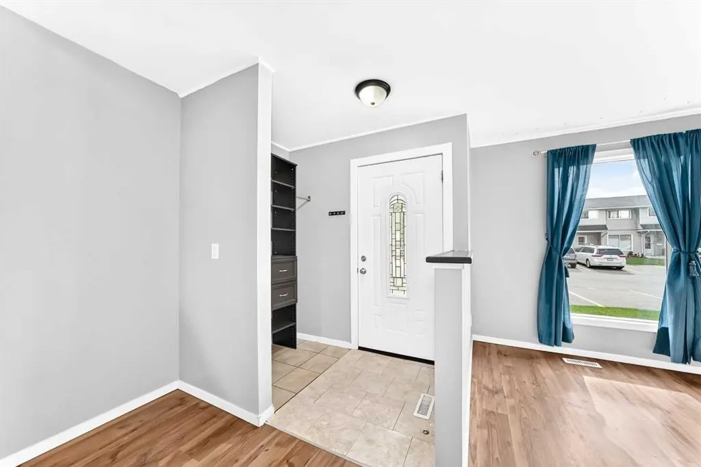 3235 56 Street NE #1047 — photo 3