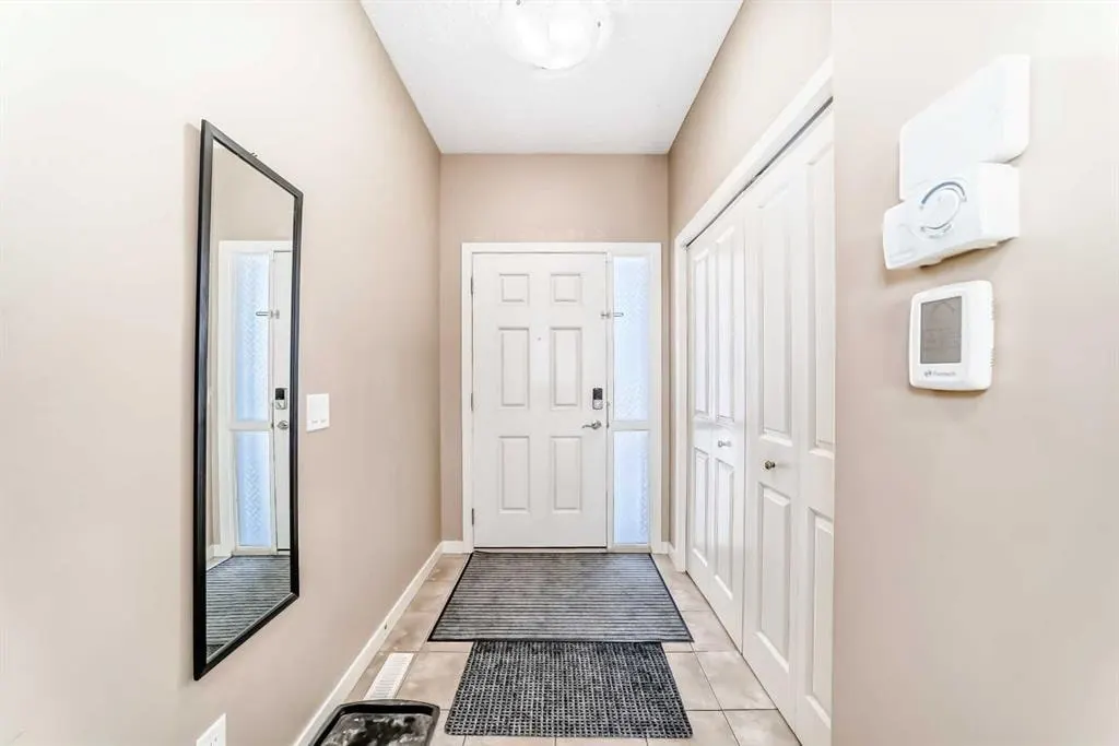 302 Auburn Crest Way SE — photo 3