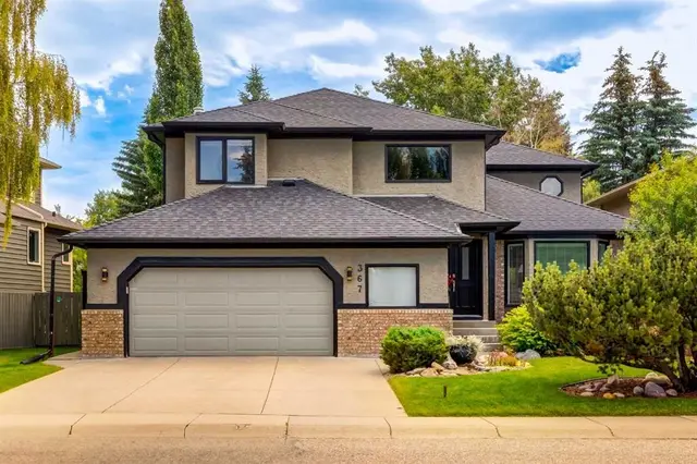 367 Woodbriar Circle SW