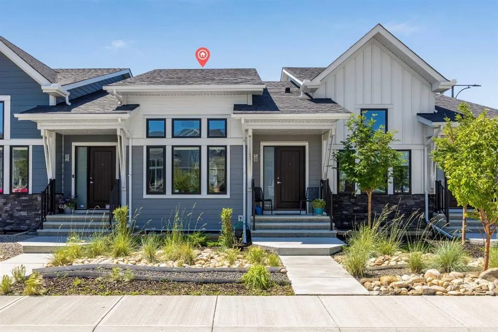54 Iris Crescent — photo 1