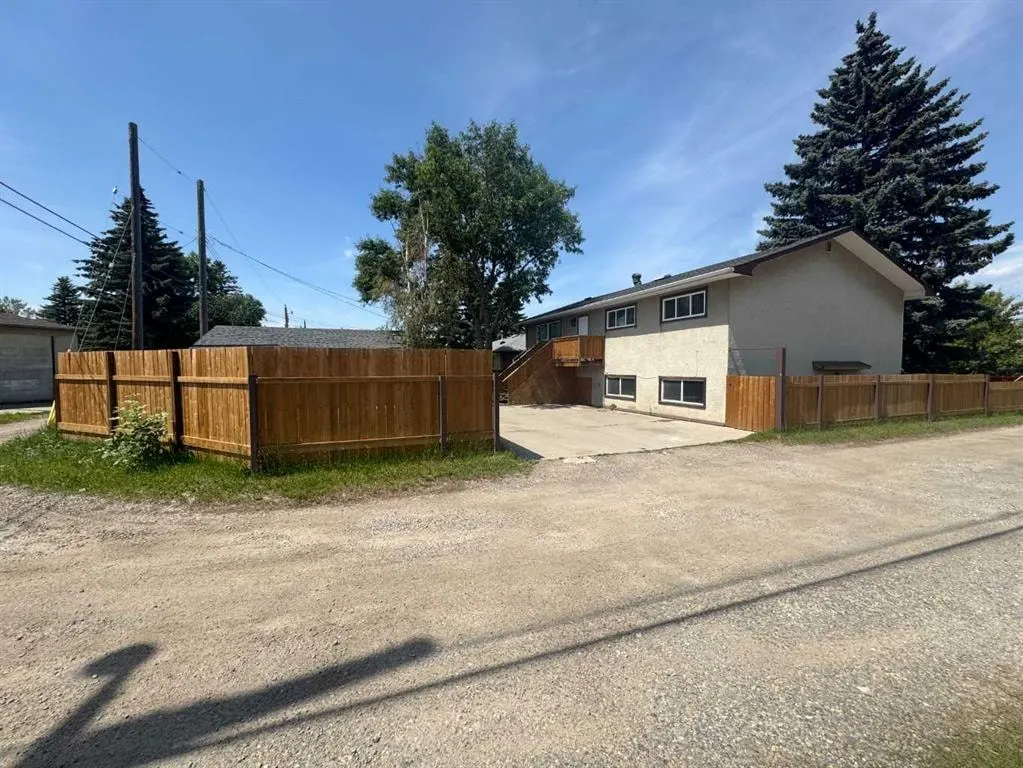 3429 19 Avenue SE — photo 3