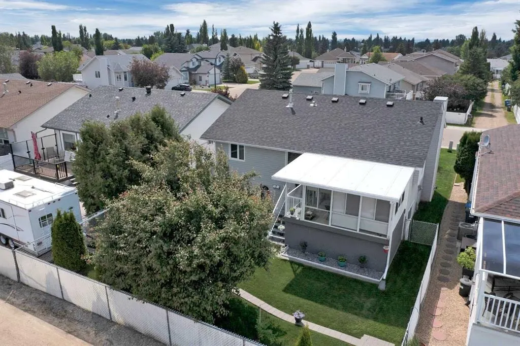 117 Doran Crescent — photo 2