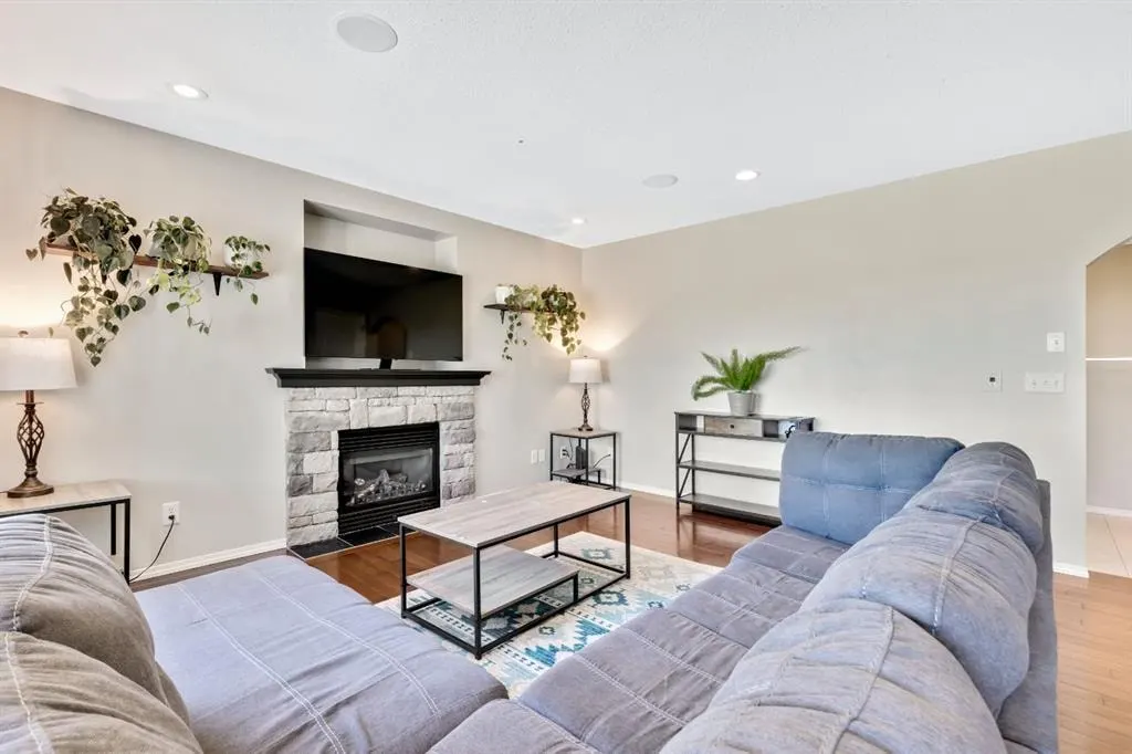 148 Hillcrest Boulevard — photo 3