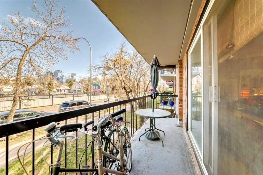 315 9A Street NW #201 — photo 2