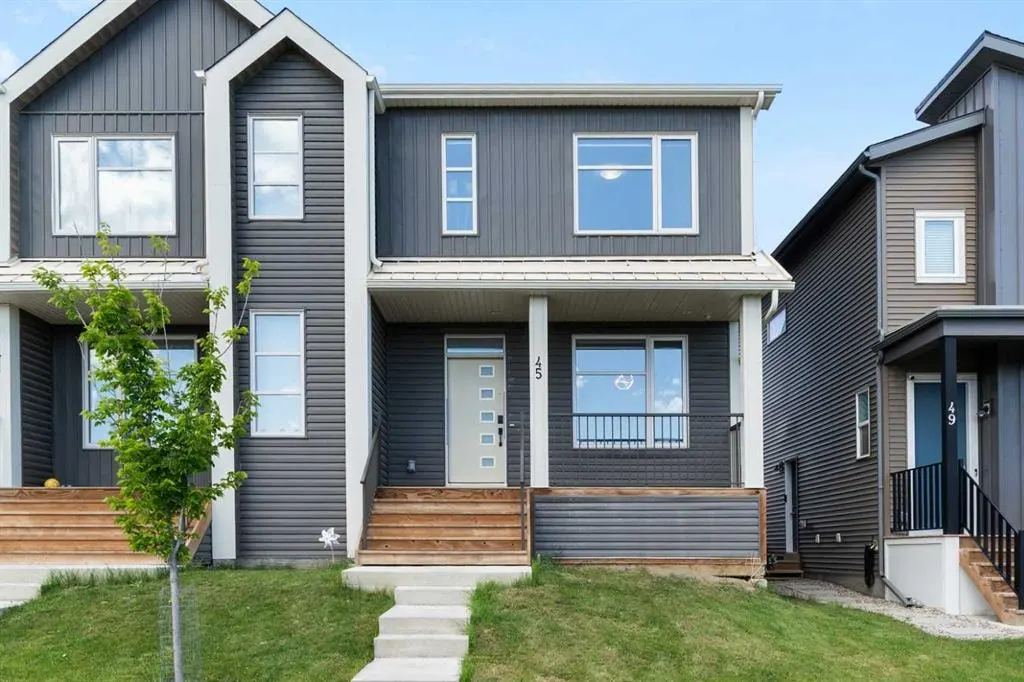 45 Herron Mews NE — photo 2