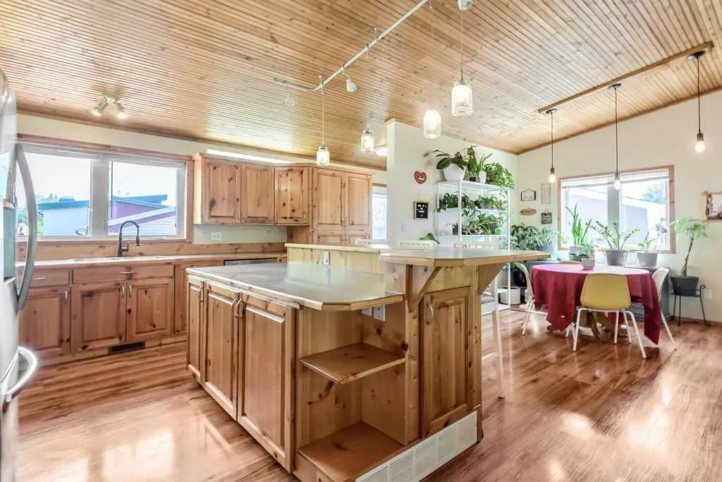 22 Robinson Drive — photo 2