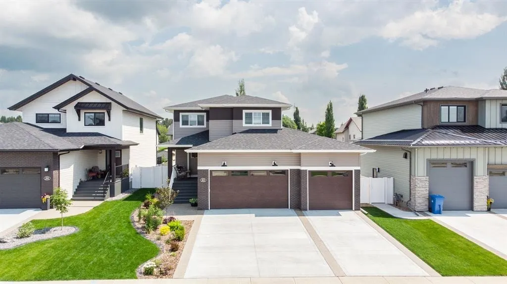 22 Napoleon Meadow Way