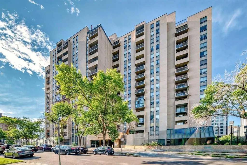 924 14 Avenue SW #309 — photo 3