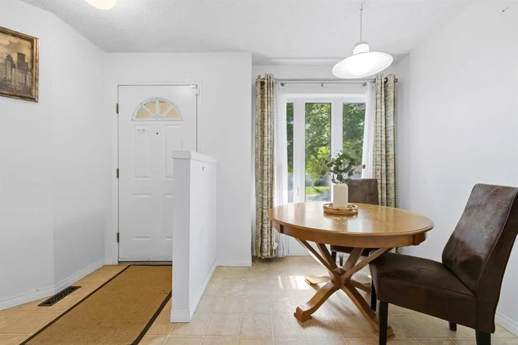 388 Sandarac Drive NW #92 — photo 3