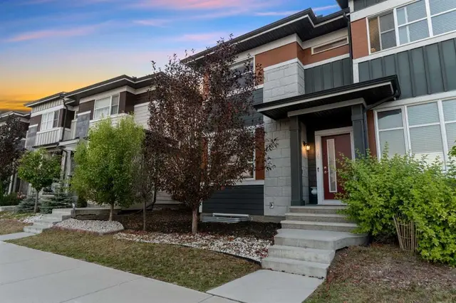 130 Skyview Circle NE