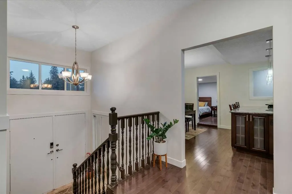 4143 Varsity Road NW — photo 3