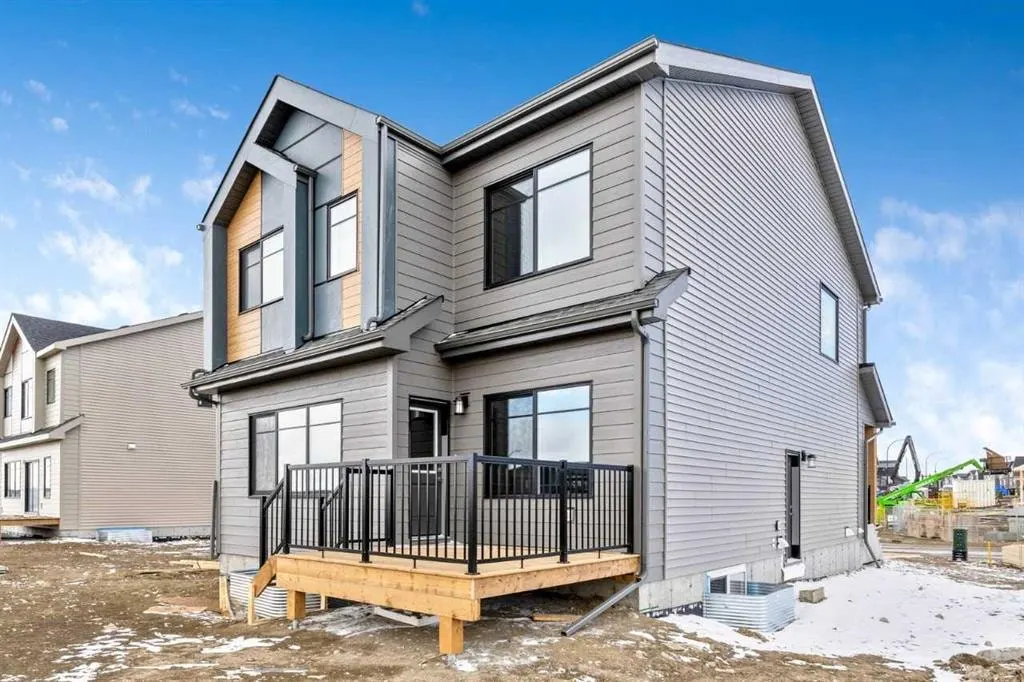 367 Heartwood Gardens SE — photo 2
