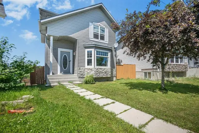 43 Covington Close NE