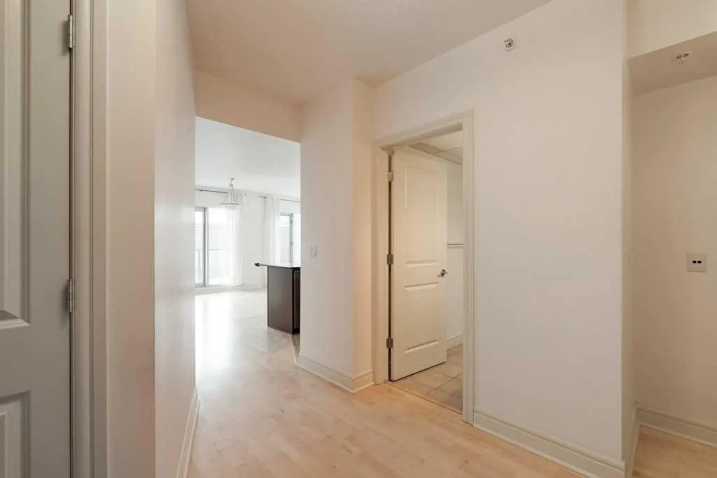 920 5 Avenue SW #604 — photo 3