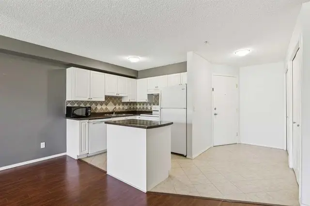 1000 Citadel Meadow Point NW #209