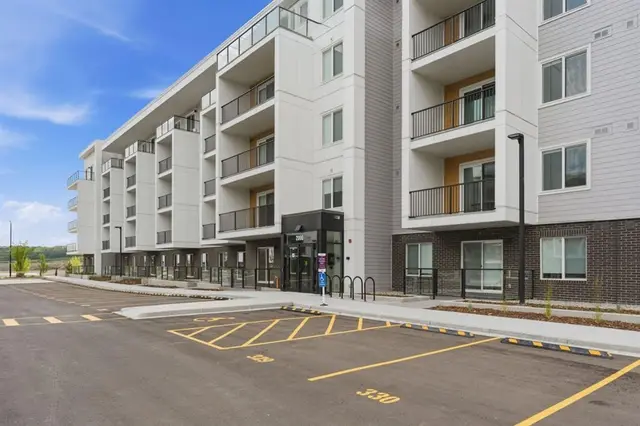 265 Wolf Willow Boulevard SE #2110