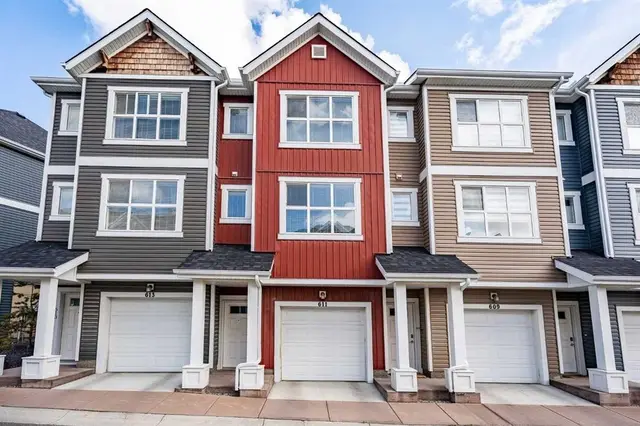 355 Nolancrest Heights NW #611
