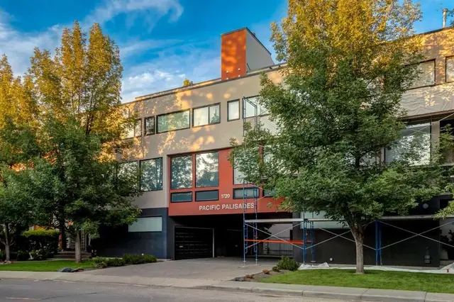 1720 12 Street SW #107
