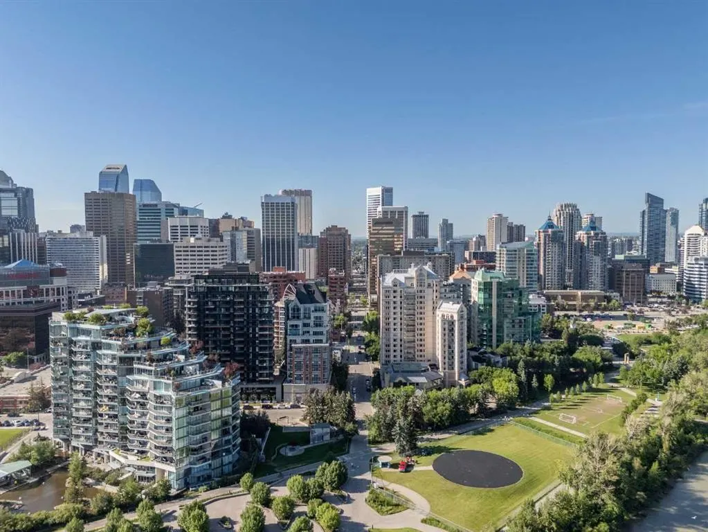 738 1 Avenue SW #701 — photo 3