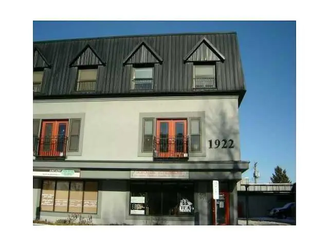 1922 9 Avenue SE #6