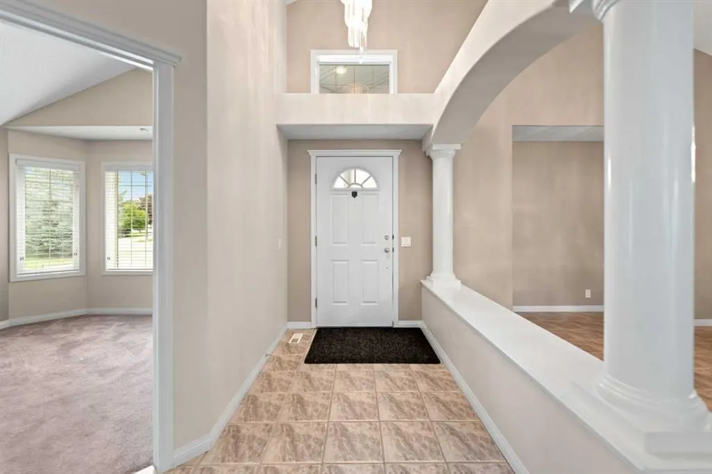 109 Cranwell Place SE — photo 3