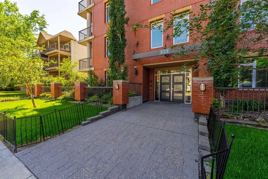333 22 Avenue SW #402 — photo 3