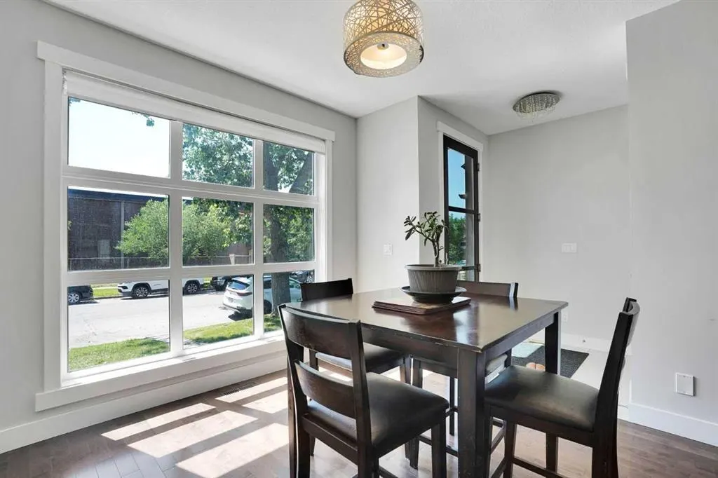 1018 20 Avenue SE — photo 3