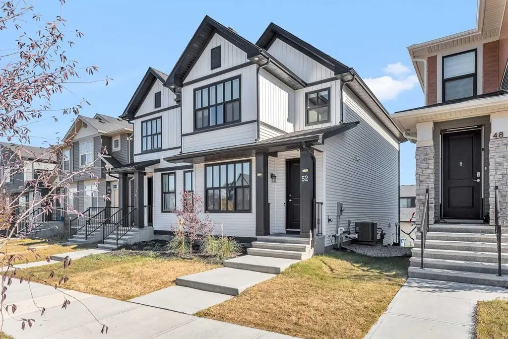 52 Edith Gate NW — photo 2
