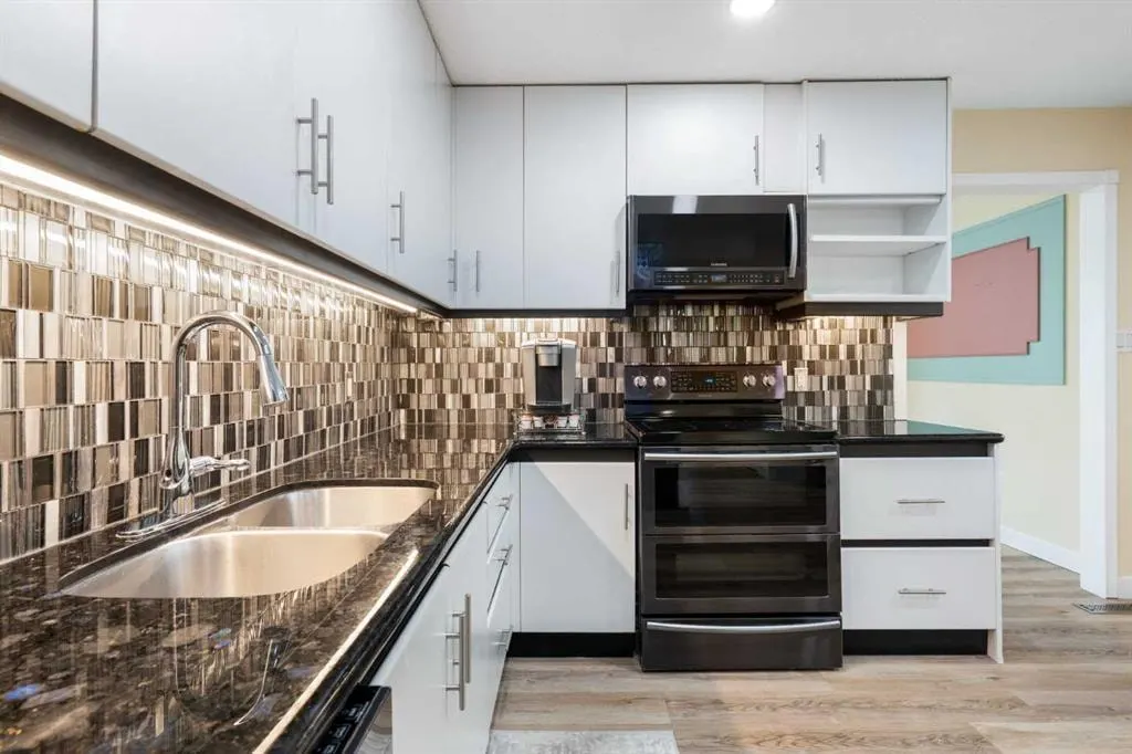 48 Deermont Way SE — photo 3
