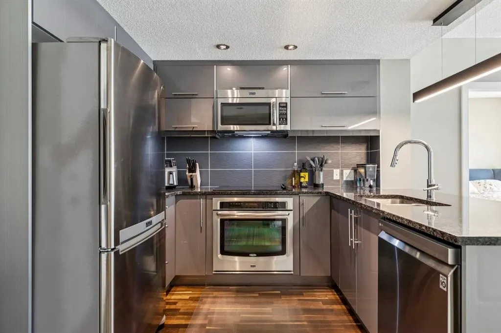 1110 3 Avenue NW #207 — photo 3