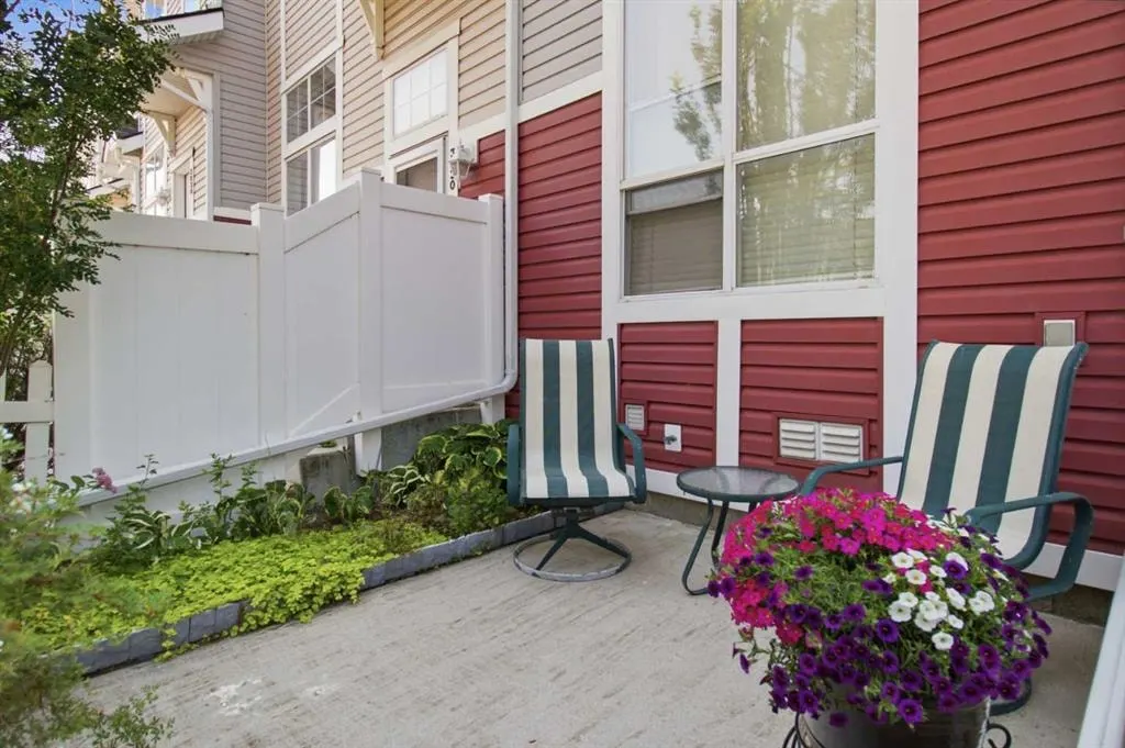3032 New Brighton Gardens SE — photo 3