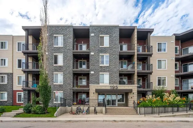 195 Kincora Glen Road NW #404