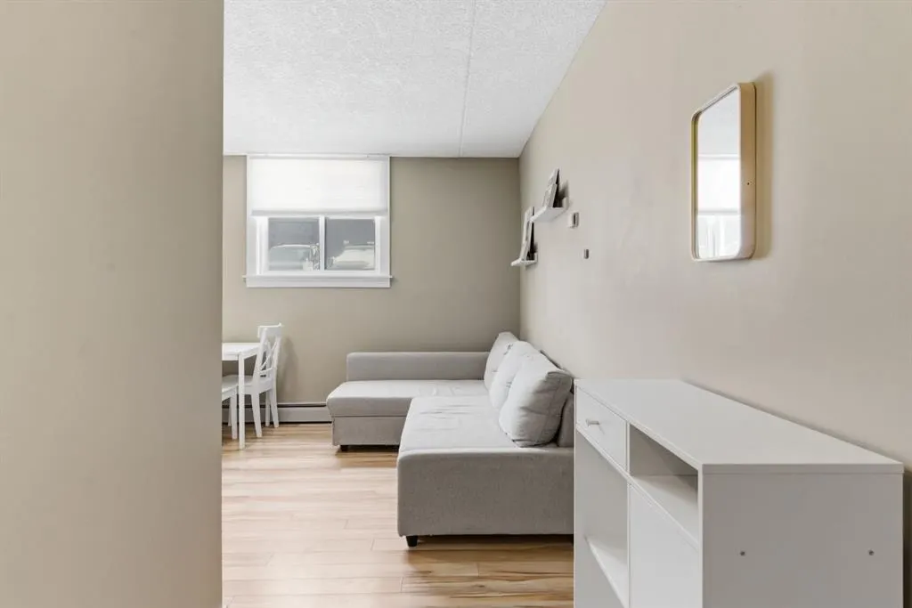 315 9A Street NW #103 — photo 3