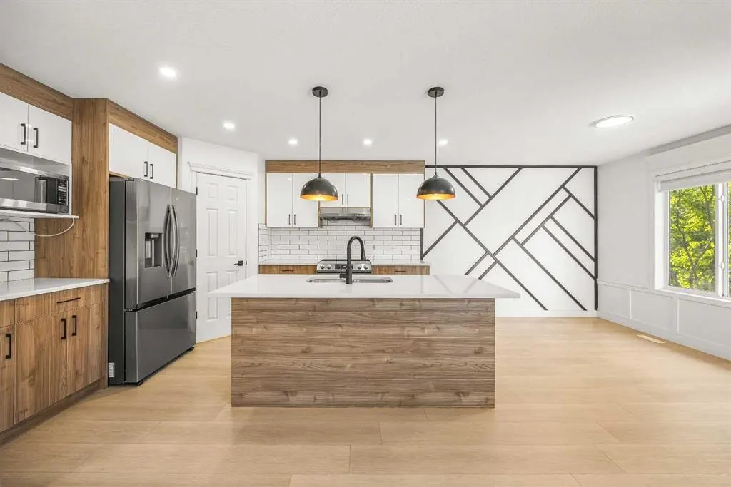 193 Hidden Creek Road NW — photo 3