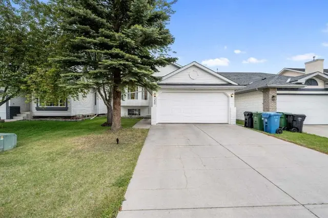 358 Hawkstone Drive NW